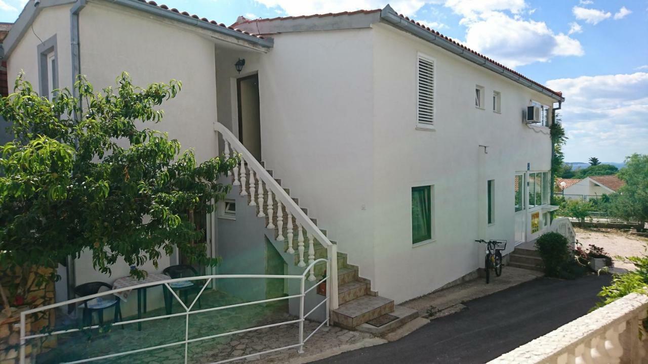 Apartmani Kocka Primošten Exterior foto